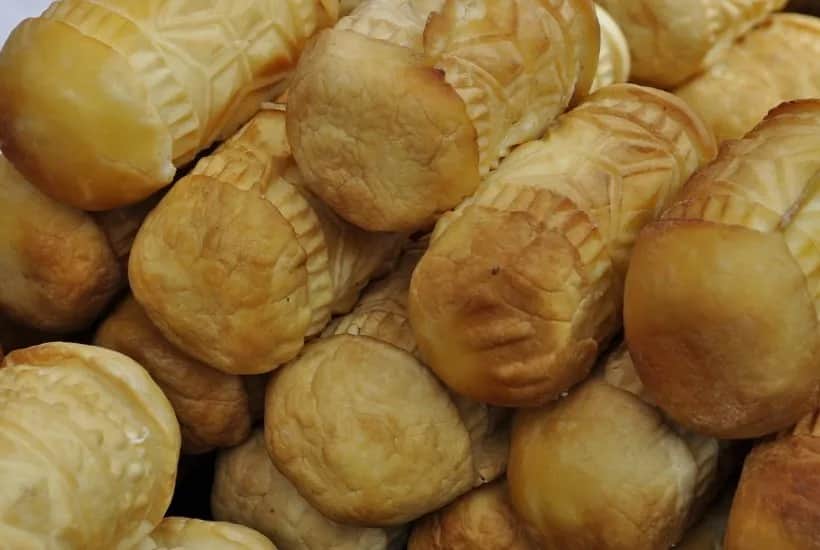 Ile waży oscypek? Poznaj różnice w wadze i rozmiarach sera