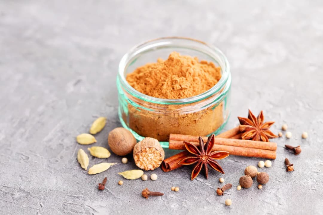 Co jest w przyprawie do piernika? Odkryj sekrety składników i smaku