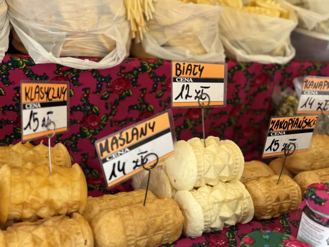 Co to jest oscypek? Poznaj tajemnice tego wyjątkowego sera